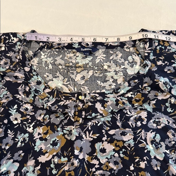 Reitmans Dark Blue Floral Blouse - Picture 8 of 12